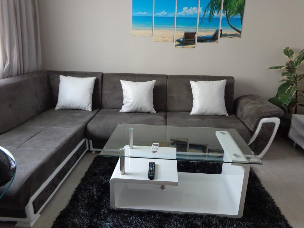 Luxury Apartment Lazur 2 Burgas City Zimmer foto