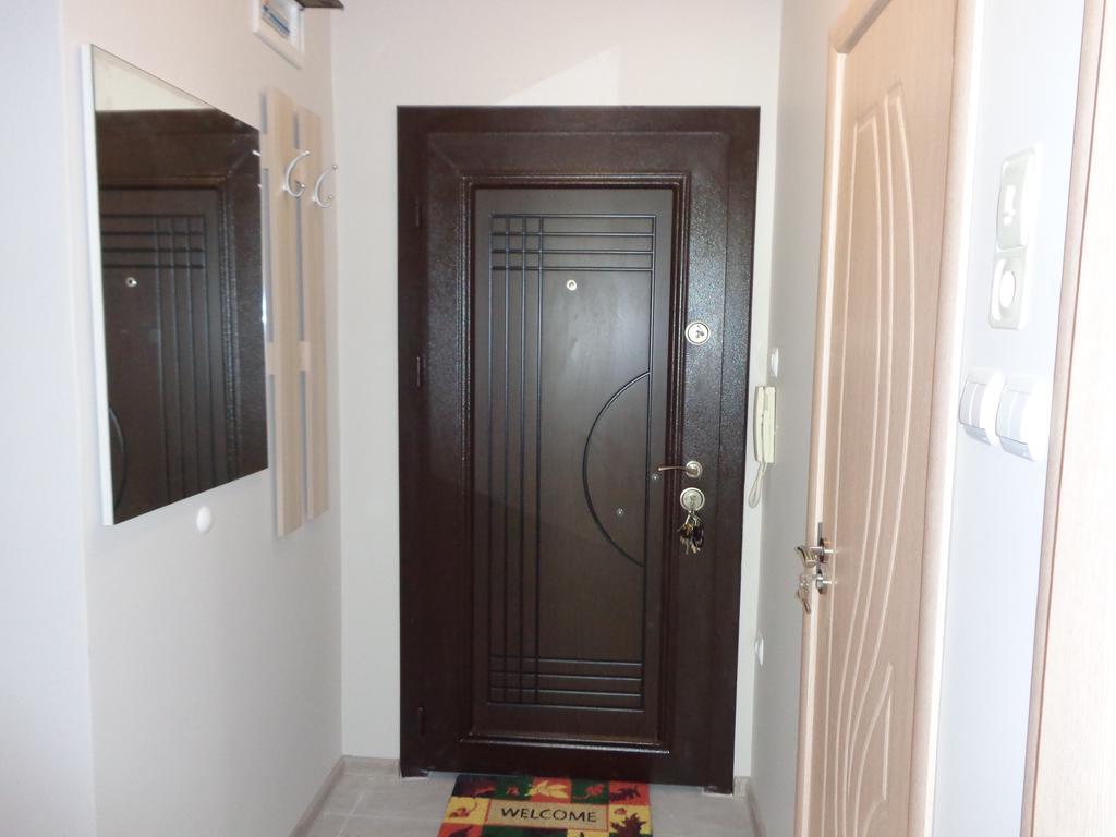 Luxury Apartment Lazur 2 Burgas City Exterior foto